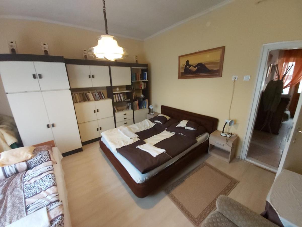 Var-Lak Vendeghaz Szendro Exterior foto