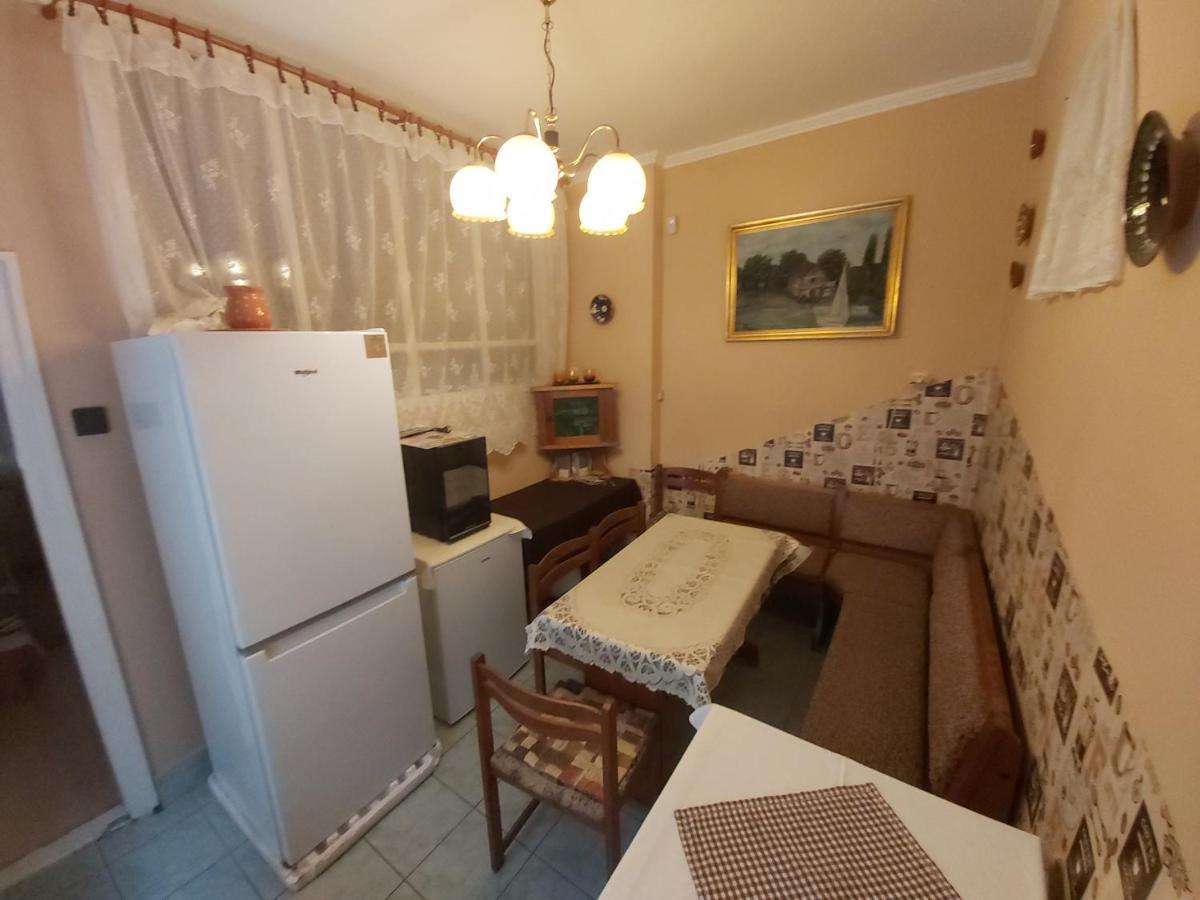 Var-Lak Vendeghaz Szendro Exterior foto